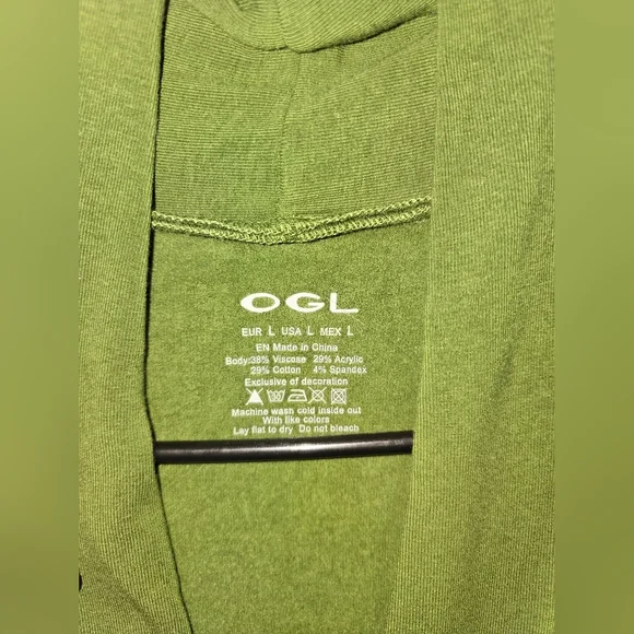 OGLmove Women's Green Sweater - Picture 2 of 5